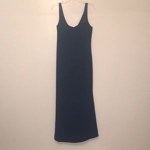 Sleeveless black dress